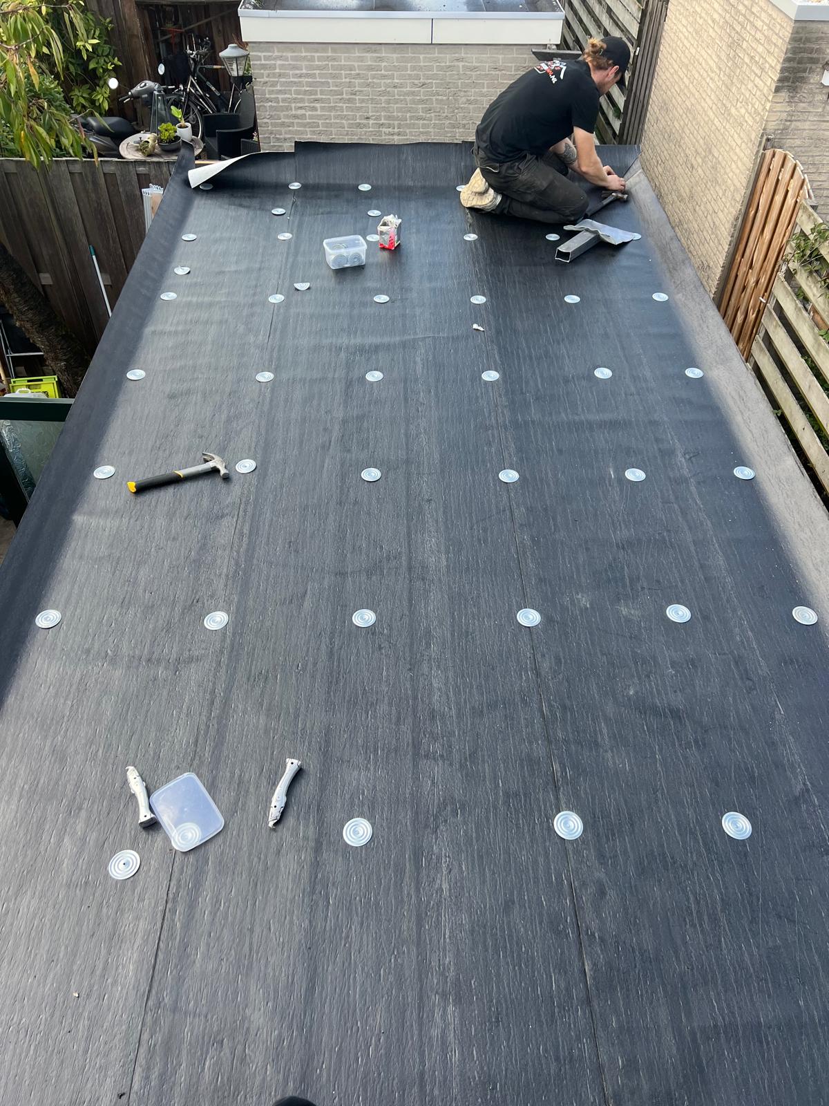 Dakbedekking plat dak Vierlingsbeek
